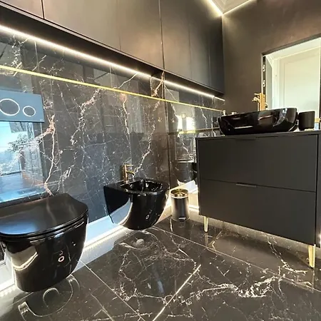 Apartment Hanza Tower Home4u *