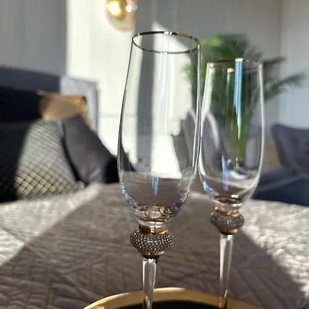 Hanza Tower Home4u * שצ'צ'ין