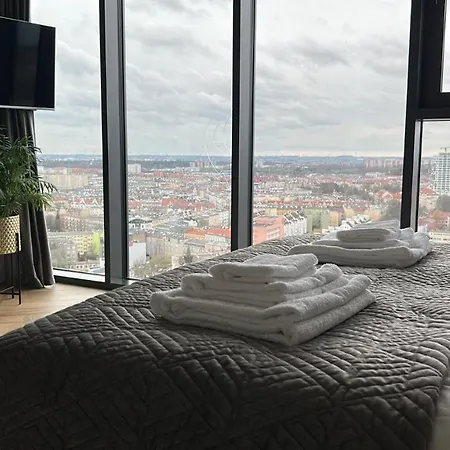 Hanza Tower Home4u דירה