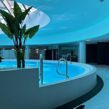 Hanza Tower Home4u דירה