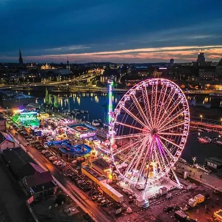 Hanza Tower Home4u דירה *