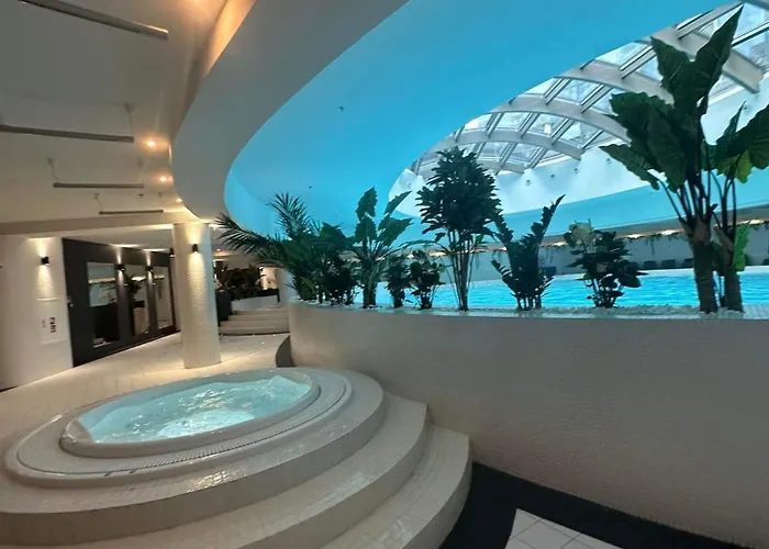 Апартаменты Hanza Tower Home4u *